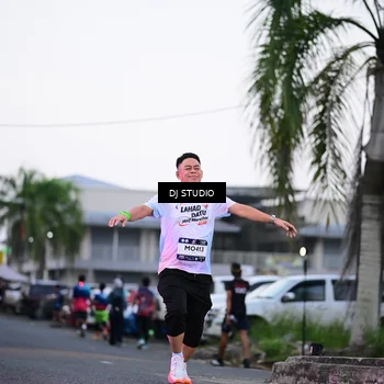 Runner Photo 7900479