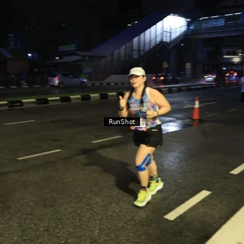 Runner Photo 7900490