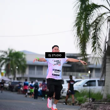 Runner Photo 7900509