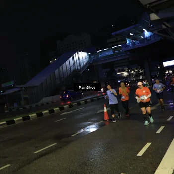 Runner Photo 7900514