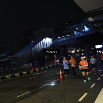 Runner Photo 7900515
