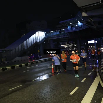 Runner Photo 7900520