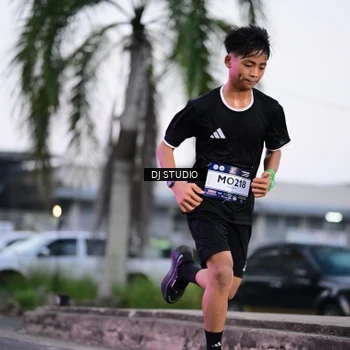Runner Photo 7900521