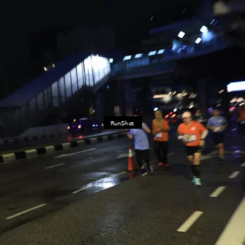 Runner Photo 7900522