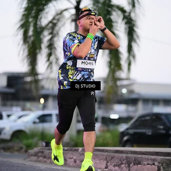 Runner Photo 7900542