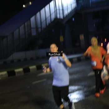 Runner Photo 7900550