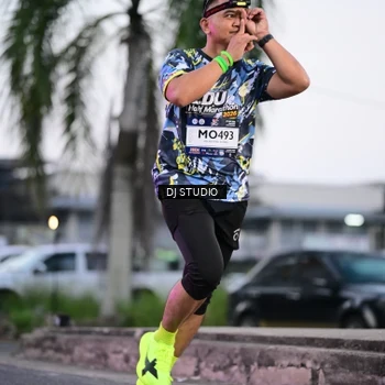 Runner Photo 7900553