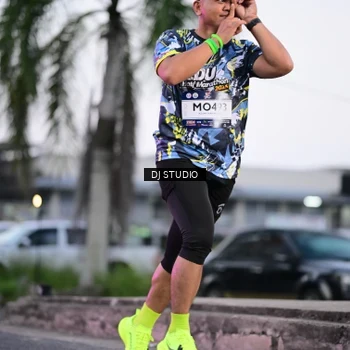 Runner Photo 7900557
