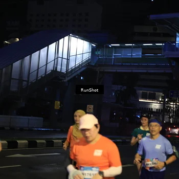 Runner Photo 7900559