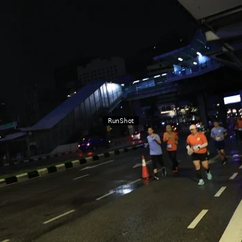Runner Photo 7900562
