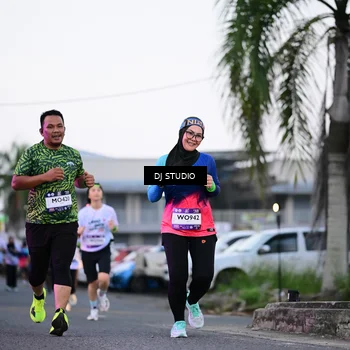 Runner Photo 7900565