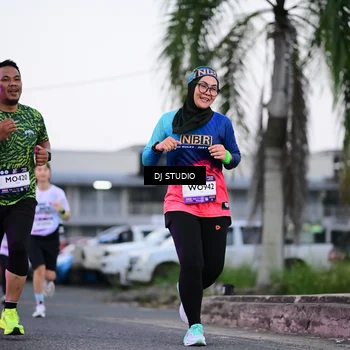 Runner Photo 7900568