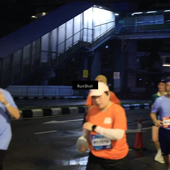 Runner Photo 7900570