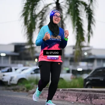 Runner Photo 7900578