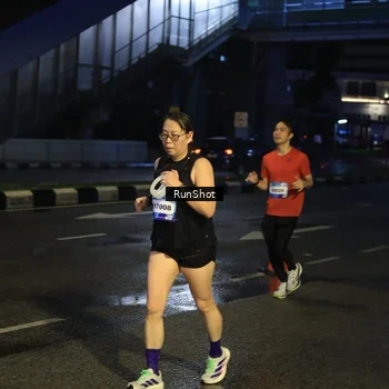 Runner Photo 7900586