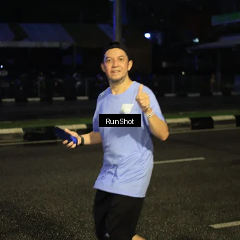 Runner Photo 7900589