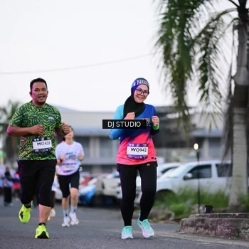 Runner Photo 7900600