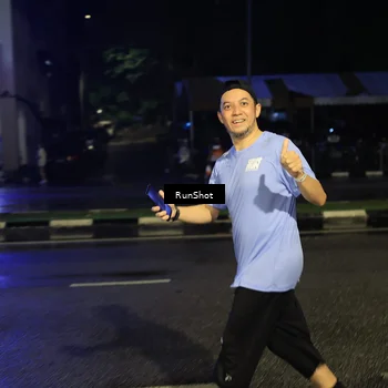 Runner Photo 7900614