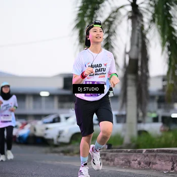 Runner Photo 7900617