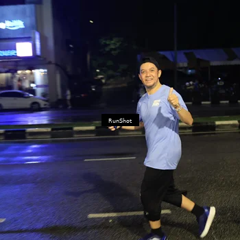 Runner Photo 7900620