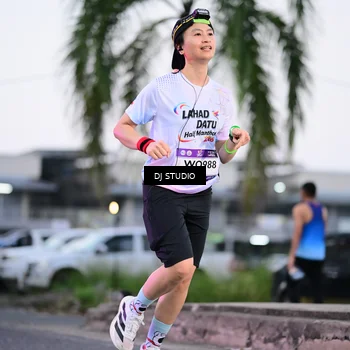Runner Photo 7900632