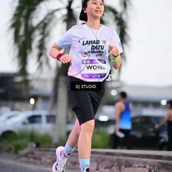 Runner Photo 7900636