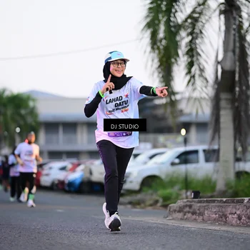 Runner Photo 7900643