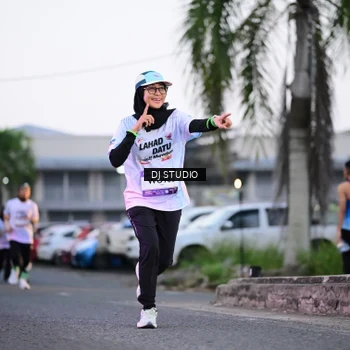 Runner Photo 7900646