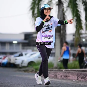 Runner Photo 7900665