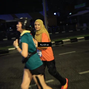 Runner Photo 7900669