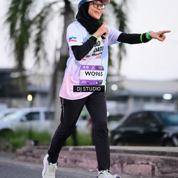 Runner Photo 7900676