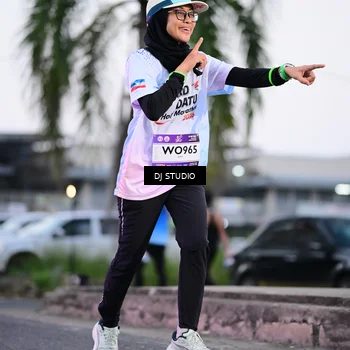 Runner Photo 7900679