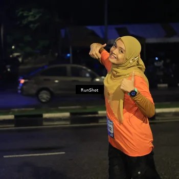 Runner Photo 7900680