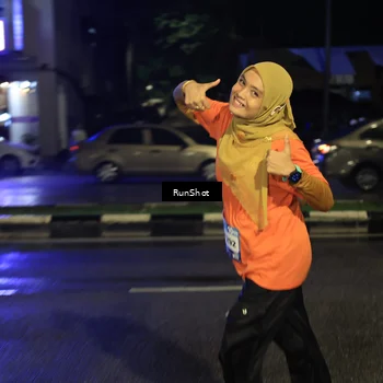 Runner Photo 7900691