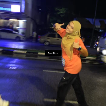 Runner Photo 7900692