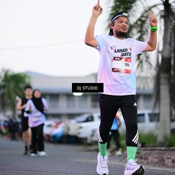 Runner Photo 7900719