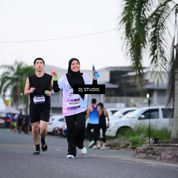 Runner Photo 7900728