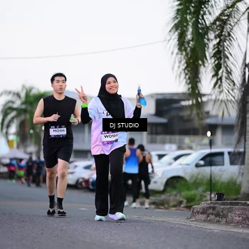 Runner Photo 7900729