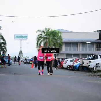 Runner Photo 7900748