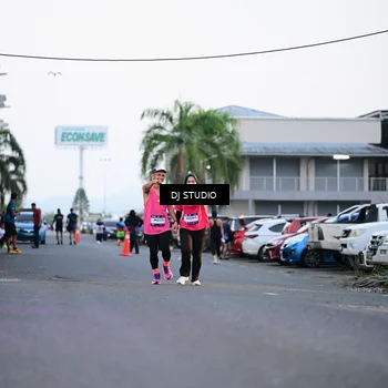 Runner Photo 7900755