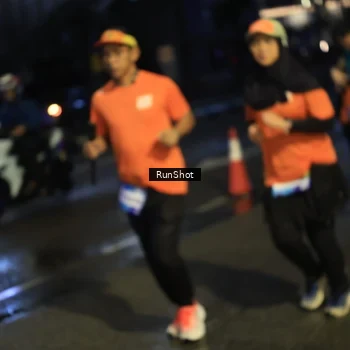 Runner Photo 7900757