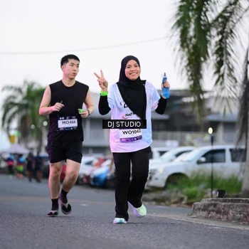 Runner Photo 7900765
