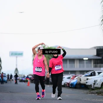 Runner Photo 7900773