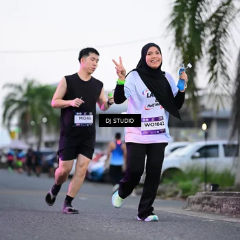 Runner Photo 7900774
