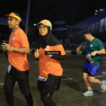 Runner Photo 7900778