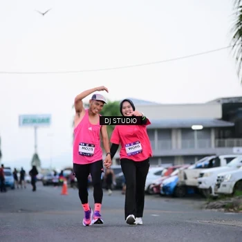 Runner Photo 7900782