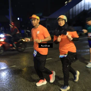 Runner Photo 7900783