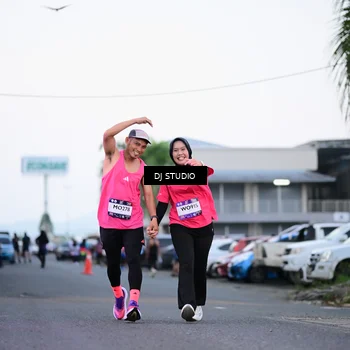 Runner Photo 7900785