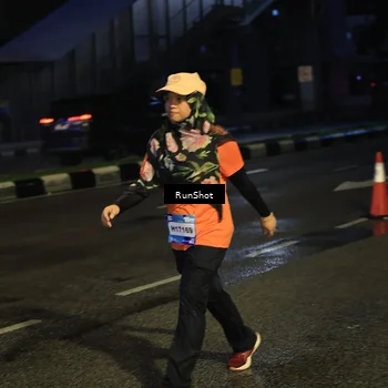 Runner Photo 7900814