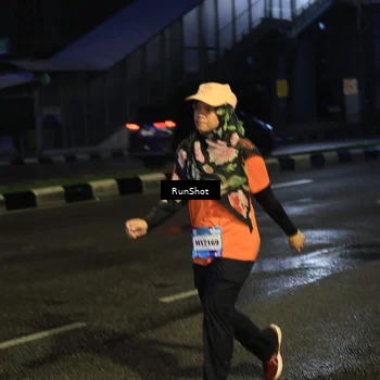 Runner Photo 7900815